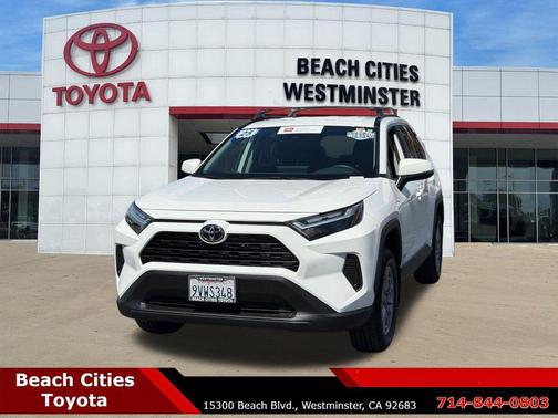 Ice Cap 2025 Toyota RAV4 Hybrid XLE