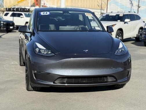 2024 Tesla Model Y Long Range Dual Motor All-Wheel Drive