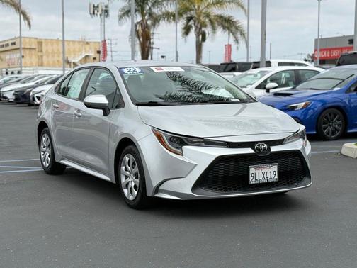 2022 Toyota Corolla LE