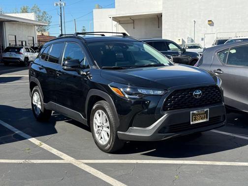 2022 Toyota Corolla Cross LE