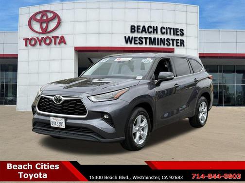 Magnetic Gray Metallic 2021 Toyota Highlander LE