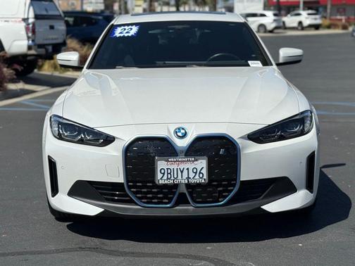 Mineral White Metallic 2022 BMW i4 Gran Coupe eDrive40