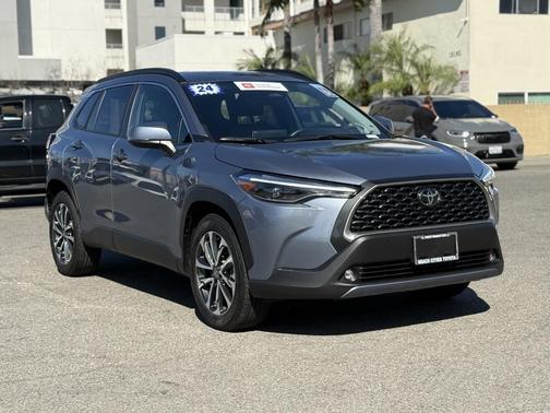 2024 Toyota Corolla Cross XLE