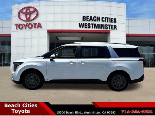 Snow White Pearl 2026 Kia Carnival Hybrid EX