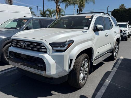 Wind Chill Pearl 2025 Toyota 4Runner Limited