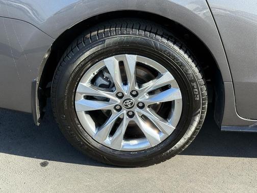 2024 Toyota Sienna Limited