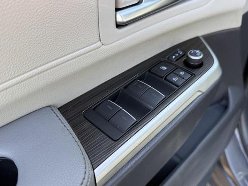 2024 Toyota Sienna Limited