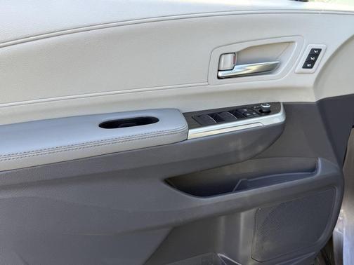 2024 Toyota Sienna Limited