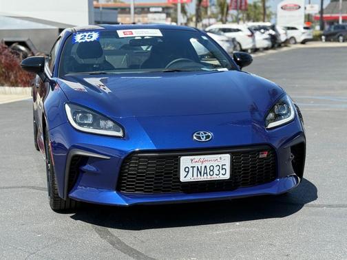 Trueno Blue 2025 Toyota GR86 Premium
