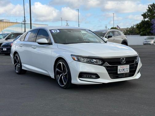 Platinum White Pearl 2019 Honda Accord Sport