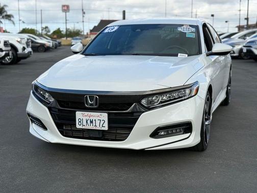 Platinum White Pearl 2019 Honda Accord Sport