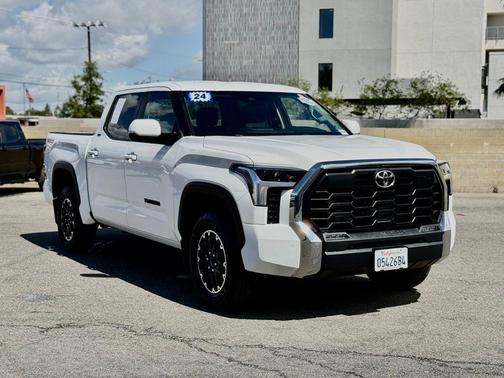Ice Cap 2024 Toyota Tundra SR5