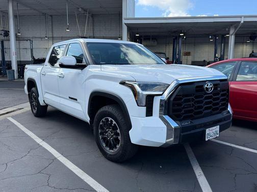 Ice Cap 2024 Toyota Tundra SR5