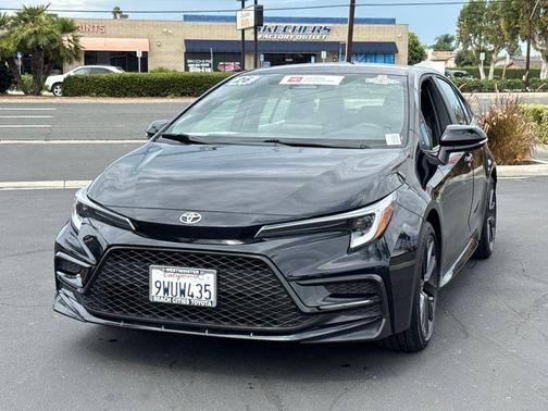 Midnight Black Metallic 2026 Toyota Corolla SE