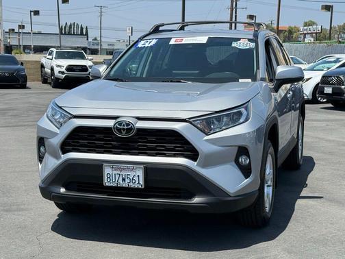 Silver Sky Metallic 2021 Toyota RAV4 XLE