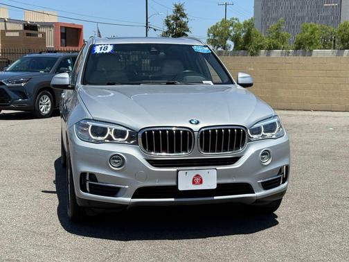 Glacier Silver Metallic 2018 BMW X5 xDrive35i