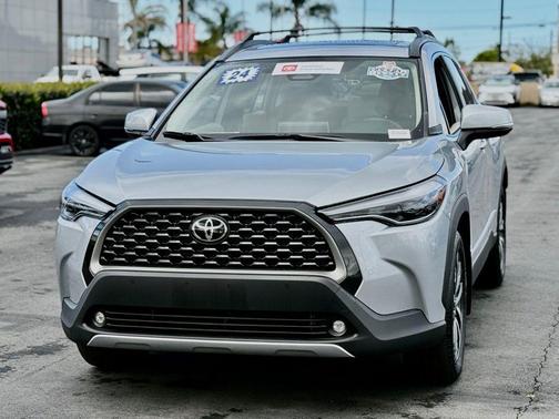 2024 Toyota Corolla Cross XLE