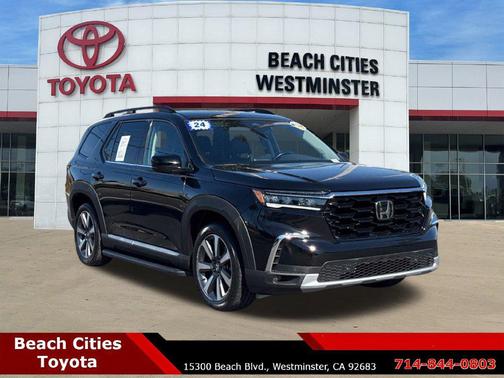 Crystal Black Pearl 2024 Honda Pilot Touring 8-Passenger