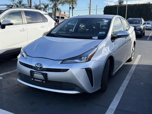 2019 Toyota Prius XLE