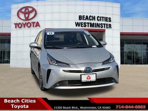 2019 Toyota Prius XLE