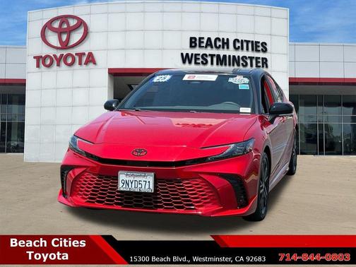Supersonic Red/Midnight Black Metallic 2025 Toyota Camry XSE