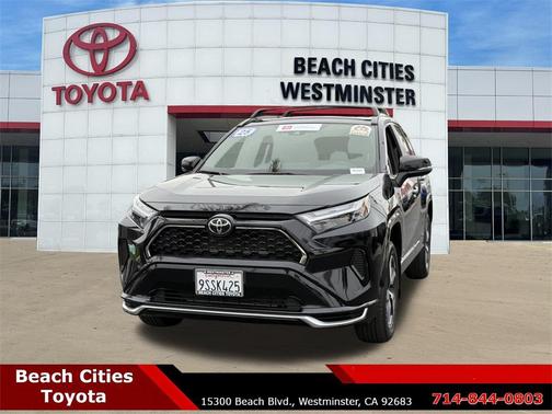 2025 Toyota RAV4 Hybrid SE