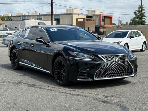 Obsidian 2019 Lexus LS 500 Base
