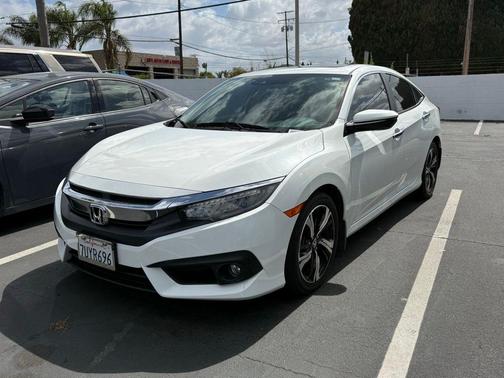 White 2016 Honda Civic Touring