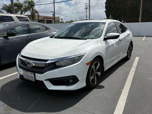 White 2016 Honda Civic Touring