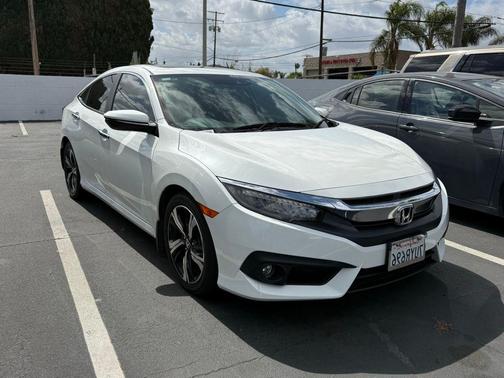 White 2016 Honda Civic Touring