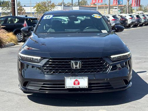 Crystal Black Pearl 2025 Honda Accord Hybrid Sport-L