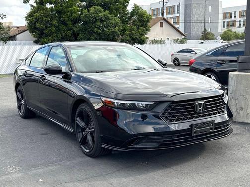 Crystal Black Pearl 2025 Honda Accord Hybrid Sport-L