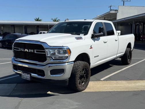 2021 RAM 2500 Big Horn Crew Cab 4x4 8' Box