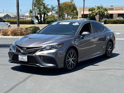 Predawn Gray Mica 2024 Toyota Camry SE