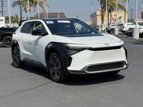 Wind Chill Pearl 2023 Toyota bZ4X Limited