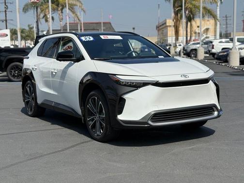 Wind Chill Pearl 2023 Toyota bZ4X Limited