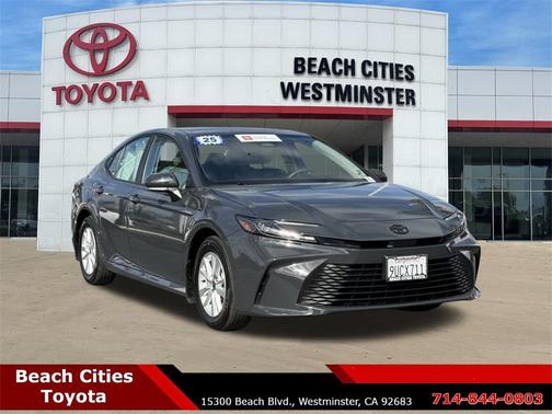 2025 Toyota Camry LE