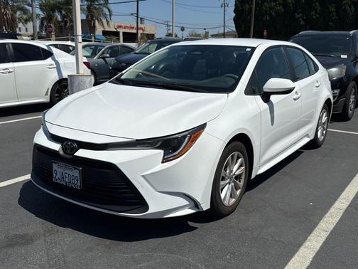 Ice 2024 Toyota Corolla LE