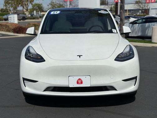Pearl White Multi-Coat 2021 Tesla Model Y Long Range Dual Motor All-Wheel Drive