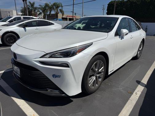 Oxygen White 2021 Toyota Mirai Base