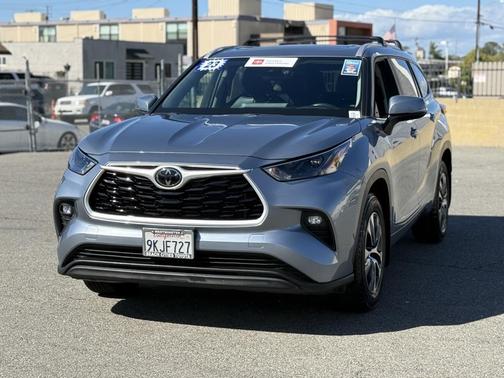 2023 Toyota Highlander XLE