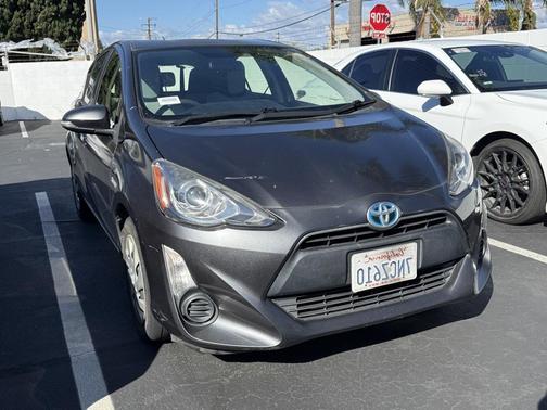 2015 Toyota Prius c One