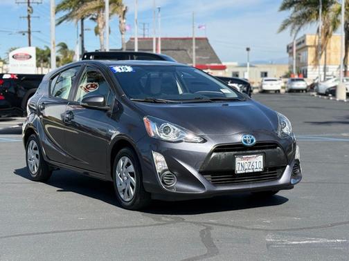 2015 Toyota Prius c One