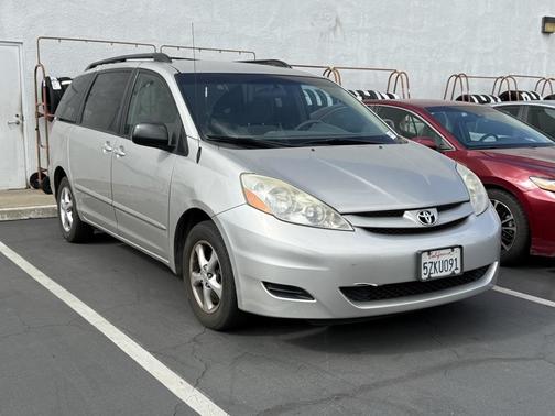 2007 Toyota Sienna LE
