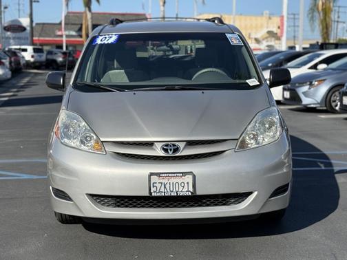 2007 Toyota Sienna LE