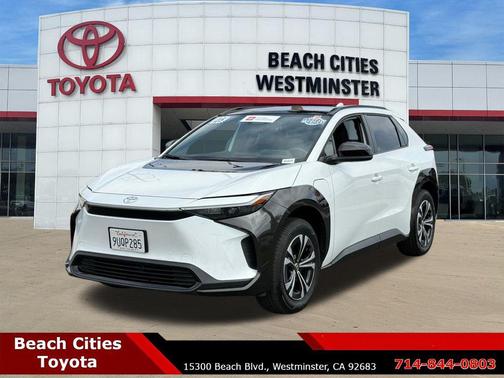 Pearl 2025 Toyota bZ4X XLE