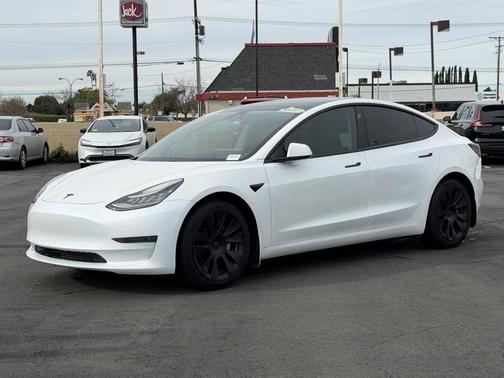 2020 Tesla Model 3 Standard Range Plus