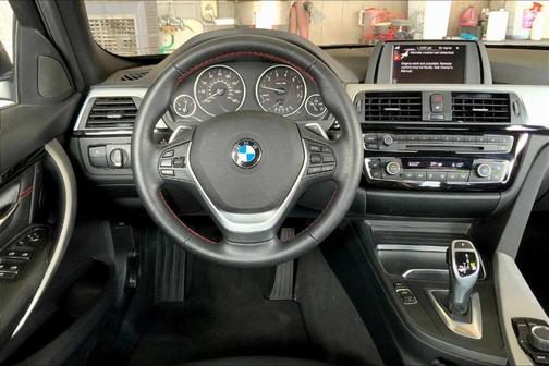 2016 BMW 328 i