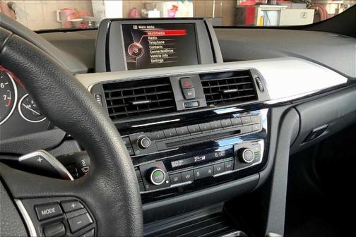 2016 BMW 328 i