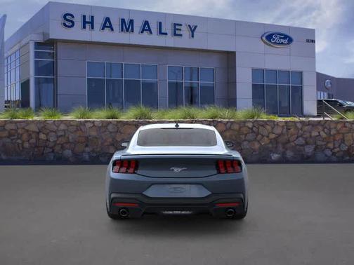 2025 Ford Mustang Premium